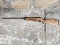 Slavia 631 légpuska , új kakas akasztóval , új kakas rugóval