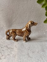 Antik barna mázas realista porcelán tacskó, dakszli nipp