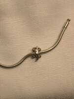 Ezüst gekkó Pandora stílusú charm