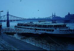 Régi diakép DLTENITA dunai hajó Budapesten 1960-as évek