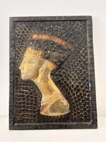 Lenyűgöző Nofertiti – Vintage dombornyomott falikép (35x26 cm)