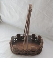 Régi kézműves fűzfavessző kosár fogantyúval