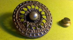 Antique kituzo