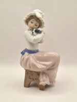 Lladro Nao kislány kiskutyával 17cm
