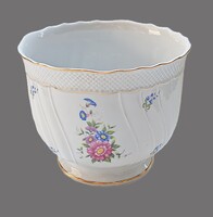 Hollóházi porcelán kaspó – aranyozott, domborított mintával, virágdíszítéssel – 16 cm
