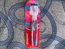 Bontatlan Colgate design fogkefék