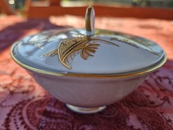 Wallendorf gazdagon aranyozott halakkal díszített porcelán bonbonier,  hibátlan