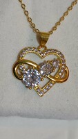 Végtelen Szeretet Szív 18K Aranyozott Medál Nyaklánc 5A Cirkónia Kővekkel + Ékszerdoboz. Új.
