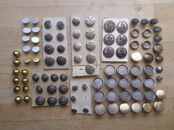 94 db régebbi retro fém gomb vegyesen