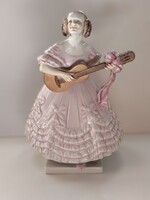 Nagyméretű Herendi „Dériné” porcelán figura – gitározó hölgy – 36 cm