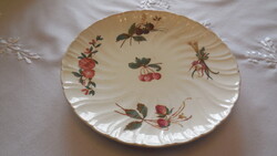 Zsolnay  kézifestésű tál ,ritkán előforduló  gyümölcs dekoral , 1880 körüli , szívpecséttel , 22 cm