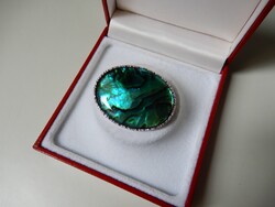 Kézműves ezüst bross abalone kagyló díszítéssel