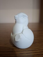 Biszkvit, (bisquit) porcelán tojásból kikelő csibe. Hibátlan.