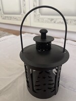 Nagyobb fém fenyőfás mécses gyertya tartó, üveg betéttel.