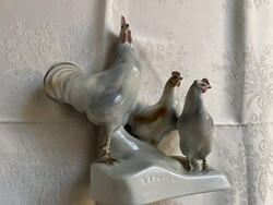 Hibátlan Zsolnay baromfi udvar Sinko András nagyon szép.