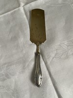 Antik ezüst nyelű torta lapát jól használható.