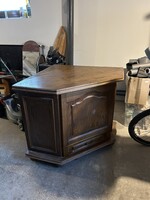 Rusztikus sarok minibár (hűtővel)