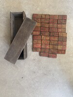 Antik fa dominó készlet dobozzal – 36 darabos, vintage játék