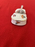 Bájos porcelán hegedű alakú  ékszer tartó