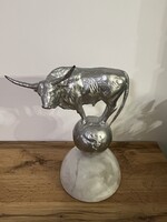 Bronz Szürkemarha Szobor – Herendi Formatervezés Alapján, Márvány Talpon