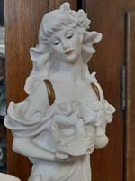 Art Deco Capodimonte Giuseppe Armani 1987 Florence Úri Hölgy Galambokkal Szobor,Fa Talapzaton.33 cm.
