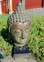 Antikolt Bronz Buddha-fej – Spirituális Dekoráció Fa Talpazaton