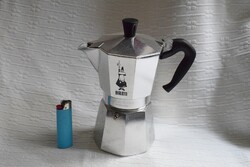 Kotyogós presszó kávé , kávéfőző , klasszikus Bialetti ~ 250ml , ~ 4-5 adag , retro dizájn