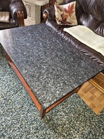 Gránitlapos Blue pearl dohányzóasztal