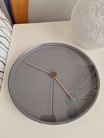 Ikea Älmhult kvarc fali óra, teljesen hangtalanul működő, átmérője 25cm, tervezője Aaron Probyn