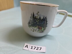 A1727 Hollóházi mese jelenetes csésze 8x7 cm