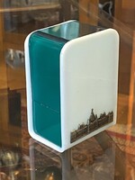 PARLAMENT, ORSZÁGHÁZ ÉS BRONZ KÁRTYALAPOKKAL DÍSZÍTETT PLEXI KÁRTYATARTÓ, RETRO ASZTALDÍSZ 10.5 CM