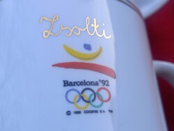 Retro Alföldi 2 fülü bögre, tányérok Zsoltika névre szignálták/ 1992. Barcelon﻿a Olimpi﻿ai J﻿átékok