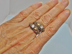 Különleges régi kígyó ezüst gyűrű kis arany részekkel