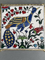 Kézzel festett pávás edényalátét, Neofitoy Keramik, 13 x 13 cm