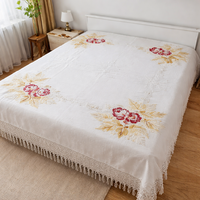 Antik sváb ágytakaró (200×200 cm) – kézi szőttes, feliratos, keresztszemes hímzéssel