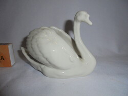 Drasche porcelán hattyú figura, nipp