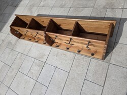 Eladó egy LEKSVIK IKEAS fenyő ruha akasztó, kalaptartó