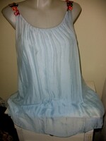 Selyem tartalmú felső, világoskék