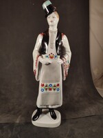 Hollóházi porcelán matyó fiú 928