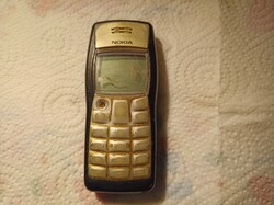Hibás Nokia 1100 retró telefon eladó