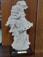 Art Deco Capodimonte Giuseppe Armani 1986 Florence Kislány Pár Szobor,Fa Talapzaton.20.5 cm.