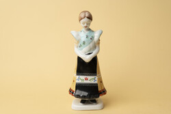 Mid Century Hollóházi Porcelán Népviseletes Hölgy / Retró / Régi