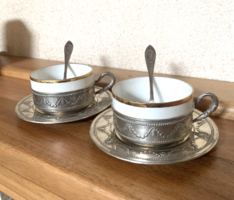 Antik ezüst, porcelánbetétes mokkás, kávéscsésze pár kanalakkal.