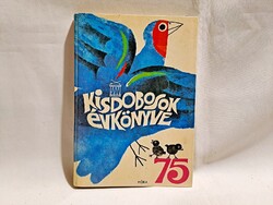 Kisdobosok évkönyve 1975