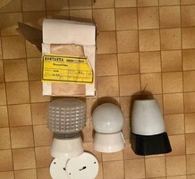 Retró nfali làmpàk