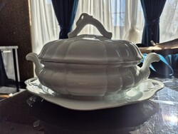 12 személyes leveses tál