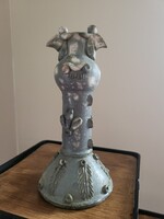 Antropomorf gyertyatartó angyalokkal