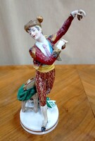 Spanyol porcelán táncos guqinnal