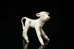 Retró kőbányai Porcelán Drasche Porcelán Borjú Figura / Tehén szobor / Retró Régi