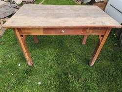 Antik népi fenyő asztal